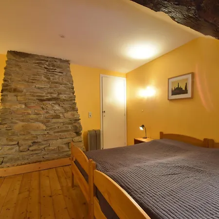Ferienhaus Rustic Vacation Home, Baneux, Cleaning Included