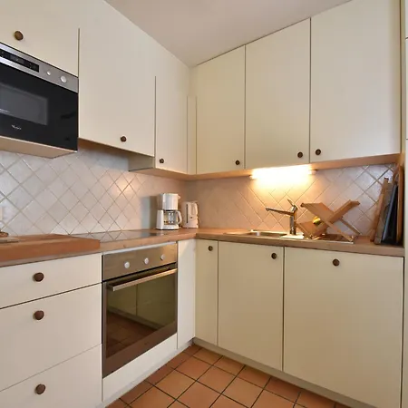 Rustic Vacation Home, Baneux, Cleaning Included Ferienhaus *