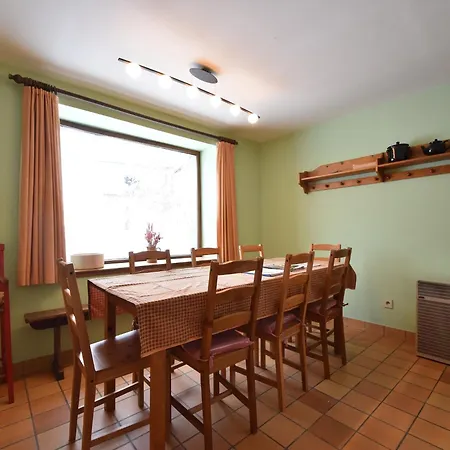 Ferienhaus Rustic Vacation Home, Baneux, Cleaning Included *